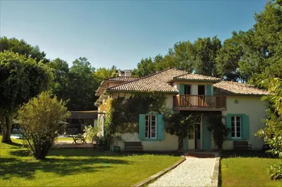 Jardin de l'établissement BEL AIR MAISON D'HOTES DES LANDES