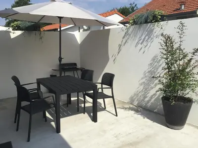 Terrasse ou espace extérieur de l'établissement Maison climatisée 47 m2 Biscarrosse proche lac et océan