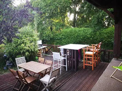 Jardin de l'établissement VILLA FLEUR DES PINS 6 PERSONNES 140m2 PETIT NICE