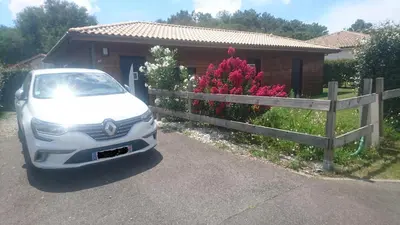 Jardin de l'établissement VILLA avec piscine chauffée
