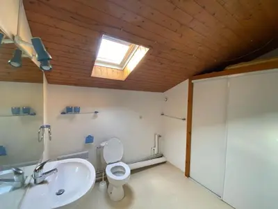 Salle de bains dans l'établissement Maison calme avec piscine, 3 chambres, Capbreton - FR-1-413-114