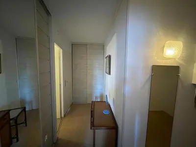 Un ou plusieurs lits dans un hébergement de l'établissement Appartement climatisé pour 4 avec balcon et parking à Capbreton - FR-1-413-101