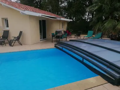 Piscine de l'établissement Gite T2 Tarnos avec piscine ou située à proximité