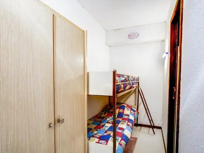 Un ou plusieurs lits dans un hébergement de l'établissement Studio Cabine en Front de Mer à Biscarrosse Plage - FR-1-521-42
