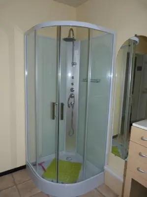 Salle de bains dans l'établissement Entre Terre et Mer