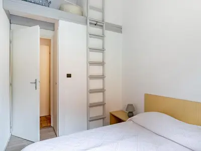 Un ou plusieurs lits dans un hébergement de l'établissement Maison mitoyenne à 300m des plages, Biscarrosse Plage, pour 4 personnes - FR-1-521-76