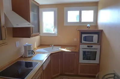 Cuisine ou kitchenette dans l'établissement Réf 475, Seignosse océan, appartement proche plage et commerces, 4 personnes