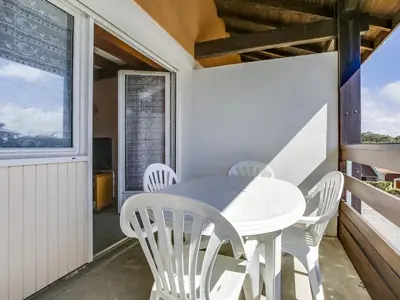 Balcon ou terrasse dans l'établissement Duplex à Biscarrosse Plage pour 4 pers., proche océan, balcon et équipements complets - FR-1-521-77