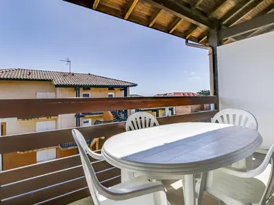 Balcon ou terrasse dans l'établissement Duplex à Biscarrosse Plage pour 4 pers., proche océan, balcon et équipements complets - FR-1-521-77