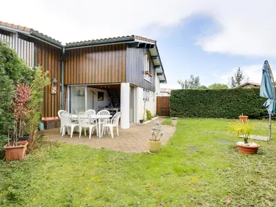 Jardin de l'établissement Maison T3 près du lac de Biscarrosse, secteur boisé, terrasse & jardin, pour 4 pers., 2 étoiles - FR-1-521-96