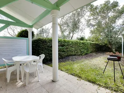 Jardin de l'établissement Maison cosy à Biscarrosse Lac pour 6 pers, proche plage, parking privé - FR-1-521-97