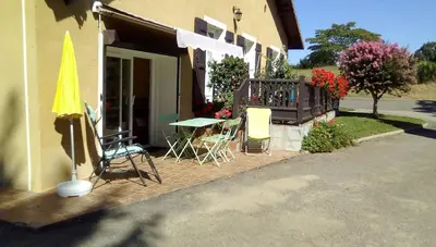 Jardin de l'établissement Appartement a la campagne