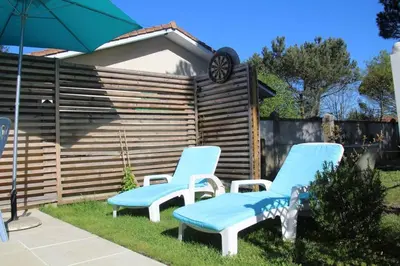 Jardin de l'établissement Arcachon, Gujan Mestras, studio cosy individuel, lumineux clim, jardin