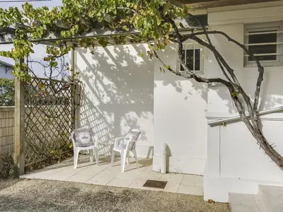 Balcon ou terrasse dans l'établissement Maison confortable à Biscarrosse Plage, 6 pers, proche centre et plages - FR-1-521-108