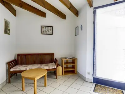 Coin salon dans l'établissement Biscarrosse Plage: Appartement T2 Mezzanine, 250m de la mer - FR-1-521-49