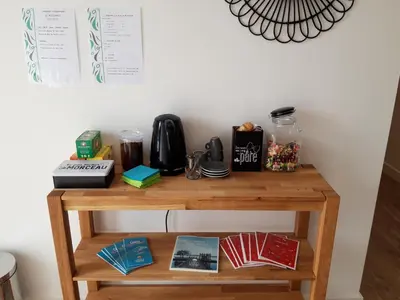 Plateau bouilloire dans l'établissement L'Expression
