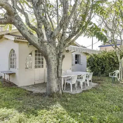 Maison de charme 3 ch. à 350m de la plage - jardin