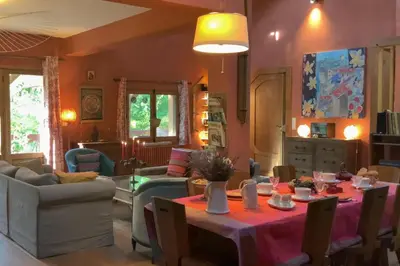 Coin salon dans l'établissement Chambres d'hôtes à Pontonx
