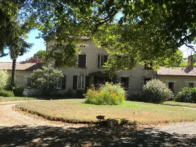 Jardin de l'établissement Château du Rau - Gîte n°8