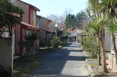 Quartier de le chalet ou autre quartier proche