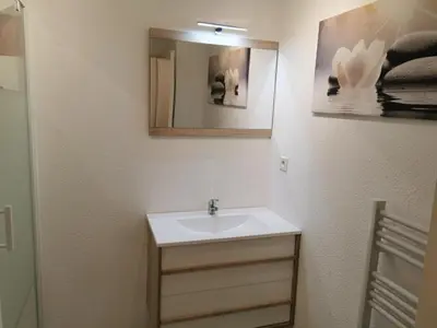 Salle de bains dans l'établissement Studio calme avec parking