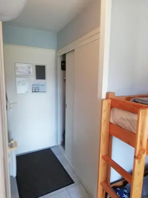Un ou plusieurs lits dans un hébergement de l'établissement Appartement T2 cabine, capacité 4 personnes, à 600 m de la plage et à 300 m du Golf