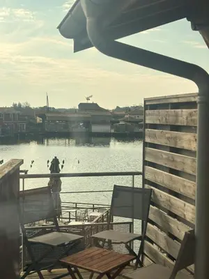 Vue sur la rivière ou le fleuve situé(e) à proximité de l'appart'hôtel