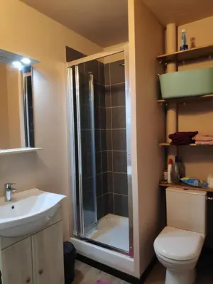Salle de bains dans l'établissement studio Seignosse Océan (plages et commerces à pied)