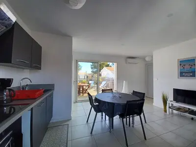 Cuisine ou kitchenette dans l'établissement Patio de Flore