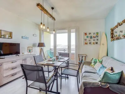 Télévision ou salle de divertissement dans l'établissement Apartment La sableyre-6 by Interhome