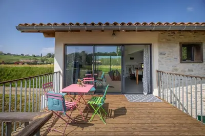 Balcon ou terrasse dans l'établissement Gîte Le Moulin Pocheluberry