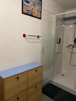 Salle de bains dans l'établissement Appart pour 4 à 6 pers Les résidences du lac Soustons plage Piscine proche golf océan