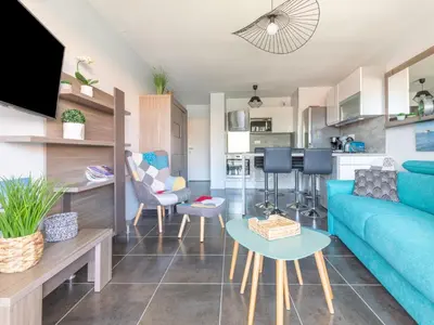 Cuisine ou kitchenette dans l'établissement Apartment Les Portes de Pyla by Interhome