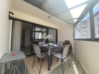 Plan de l'établissement Appartement T2 avec véranda, sur le port de Capbreton, proche commodités, pouvant accueillir 4 pers. - FR-1-413-177