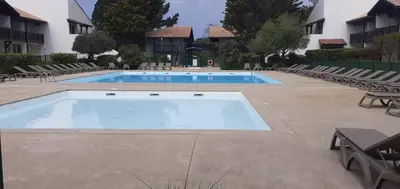 Piscine de l'établissement Appartement cosy ou située à proximité