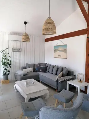 Coin salon dans l'établissement Maison sur le Bassin d'Arcachon