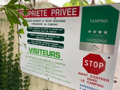 Certificat, récompense, panneau ou autre document affiché dans l'établissement Mobilehome 3 chambres curistes camping piscine