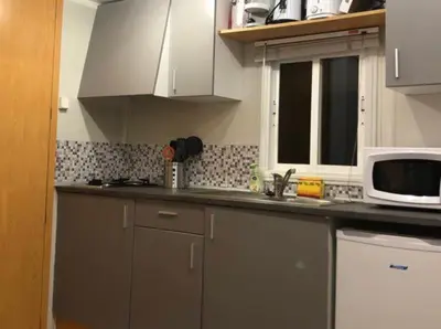 Cuisine ou kitchenette dans l'établissement Mobile Home Zen pour 4 à 6 pers camping 4* Saint Paul Les Dax