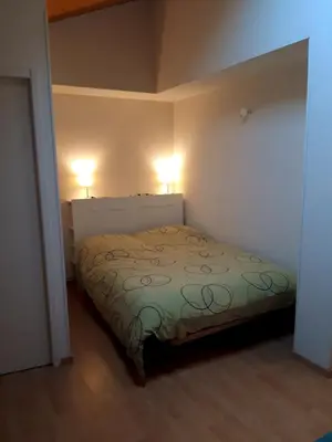 Un ou plusieurs lits dans un hébergement de l'établissement T3 duplex lumineux en centre-ville (plage à 10mn)