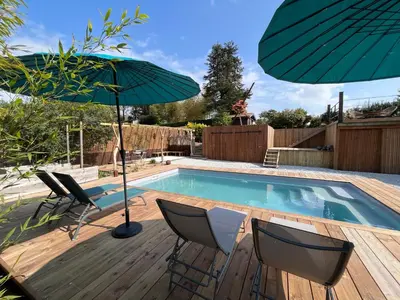 Piscine de l'établissement La Villa Hossegor ou située à proximité