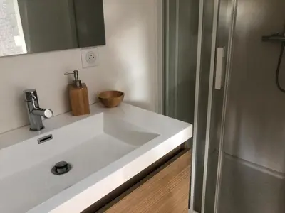 Salle de bains dans l'établissement Chambre d’hôtes Pyla sur Mer
