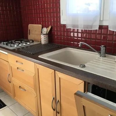 Cuisine ou kitchenette dans l'établissement Villa HESTIA