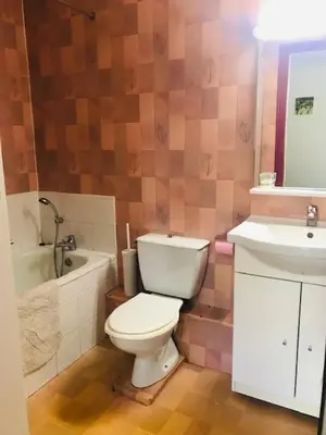 Salle de bains dans l'établissement Studios LOC AG2