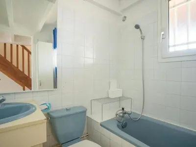 Salle de bains dans l'établissement Appartement T3 Bord de plage