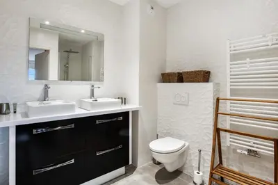 Salle de bains dans l'établissement Appartement des Asphodèles - Welkeys