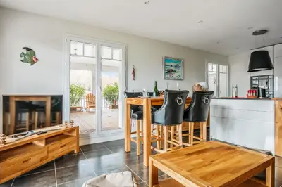 Cuisine ou kitchenette dans l'établissement Appartement des Asphodèles - Welkeys