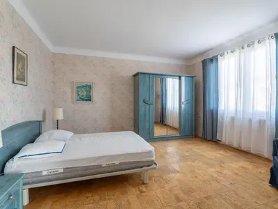Un ou plusieurs lits dans un hébergement de l'établissement Maison 2* à 150m de l’océan, 6 pers, terrasse, jardin, proche activités - FR-1-50-93