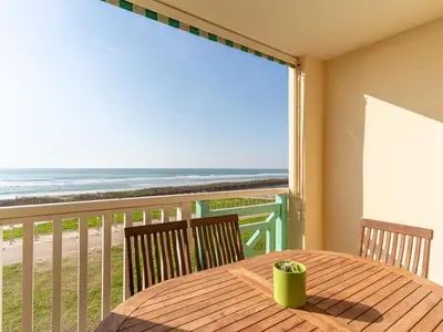 Balcon ou terrasse dans l'établissement Mimizan Plage: Appt pour 4 avec Parking et Accès Direct à la Mer - FR-1-50-89