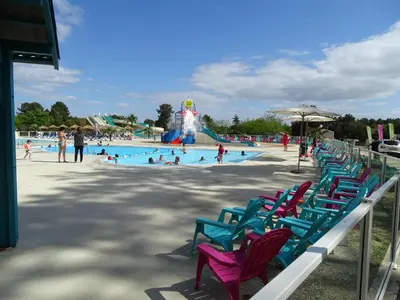Piscine de l'établissement Escape MobilHome aux Dunes de Contis ou située à proximité