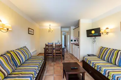 Cuisine ou kitchenette dans l'établissement Le Domaine du Golf de Pinsolle - maeva Home - Appartement 2 pièces 5 personnes - Confort MAE-2674